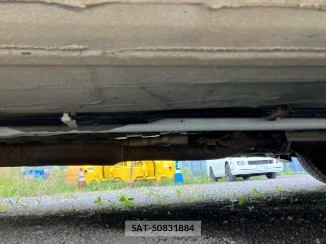 Nissan AD VAN 2011-09 8847952-11