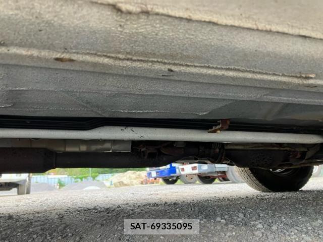 Nissan AD VAN 2011-03 8847951-11