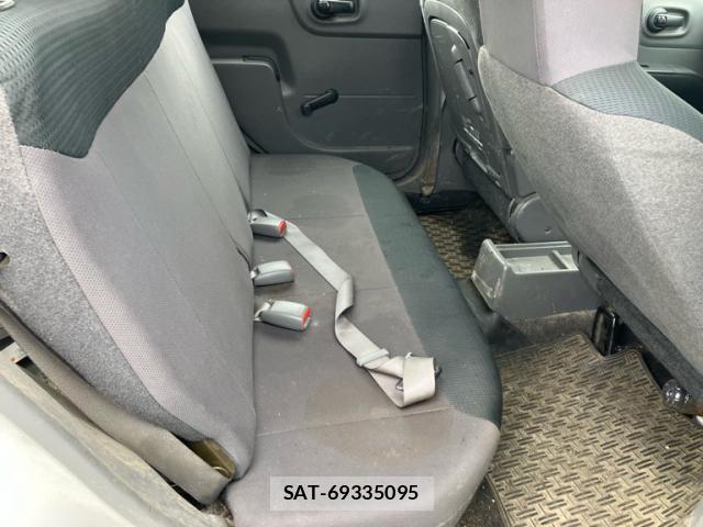 Nissan AD VAN 2011-03 8847951-17