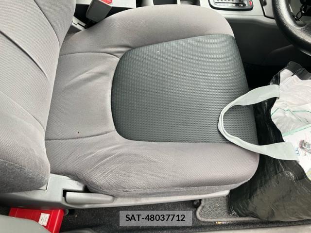 Nissan AD VAN 2014-08 8847953-13
