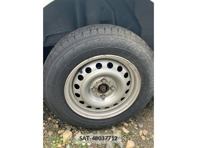 Nissan AD VAN 2014-08 8847953-6