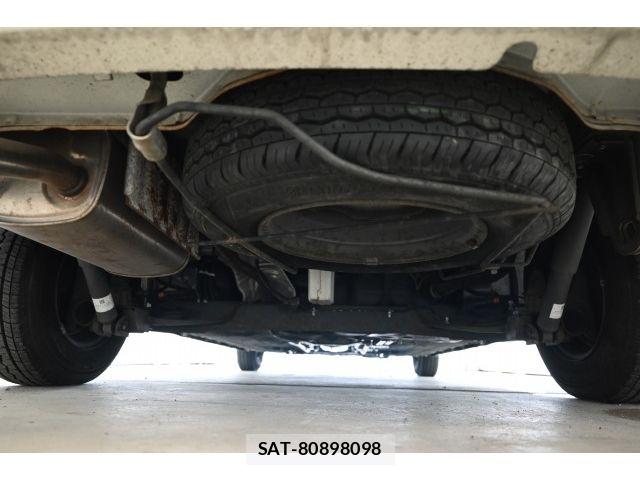 Nissan AD VAN 2015-03 8740016-14