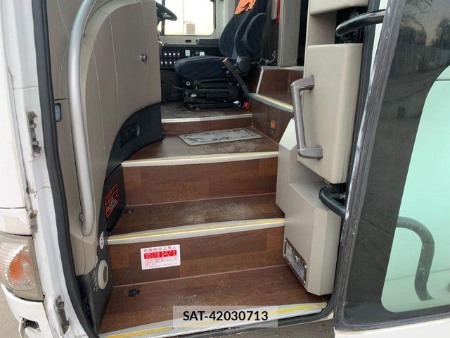 Mitsubishi AERO ACE 2012-07 528226-28