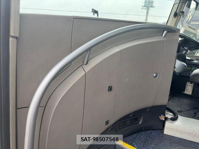 Mitsubishi AERO ACE 2011-12 528225-25