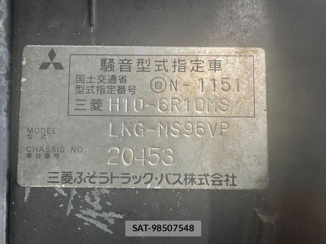 Mitsubishi AERO ACE 2011-12 528225-4