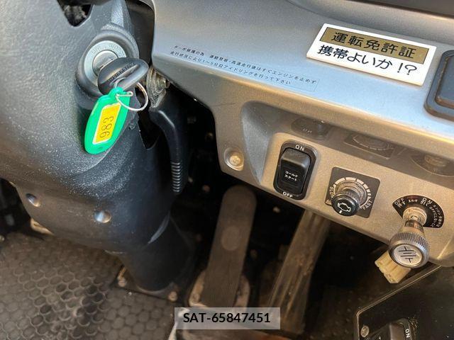 Mitsubishi AERO ACE 2007-09 2005527-15