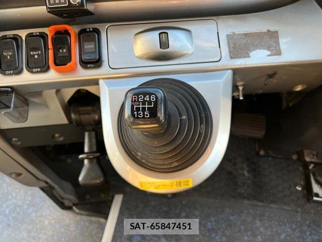 Mitsubishi AERO ACE 2007-09 2005527-25