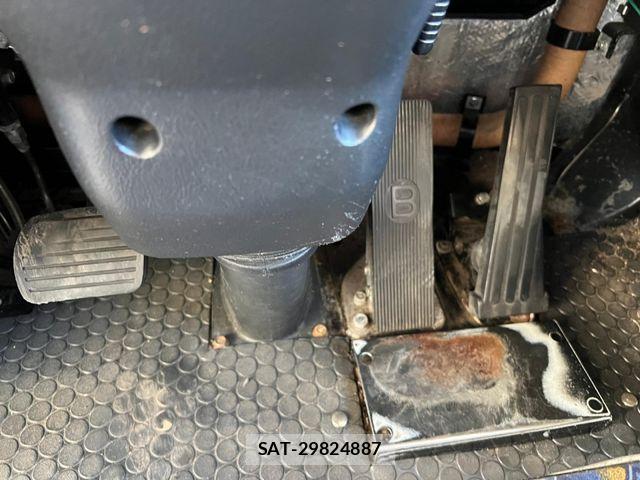 Mitsubishi AERO ACE 2013-06 4750708-5