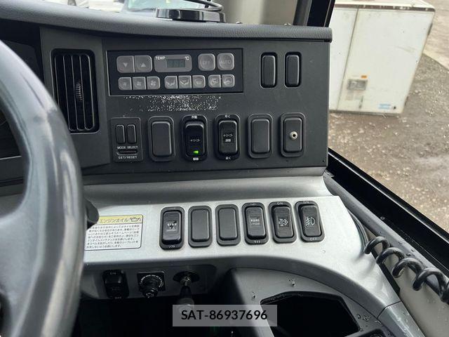 Mitsubishi AERO ACE 2011-08 6790677-9