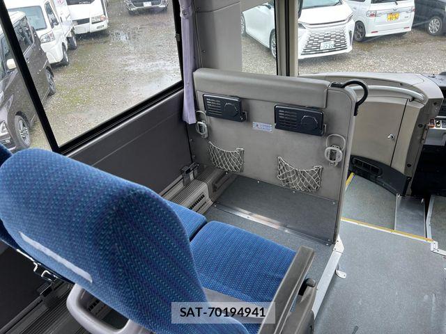 Mitsubishi AERO ACE 2010-07 7875076-14