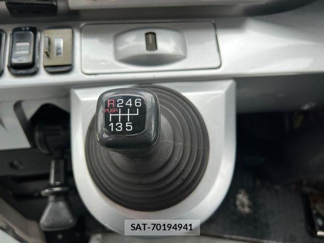 Mitsubishi AERO ACE 2010-07 7875076-18