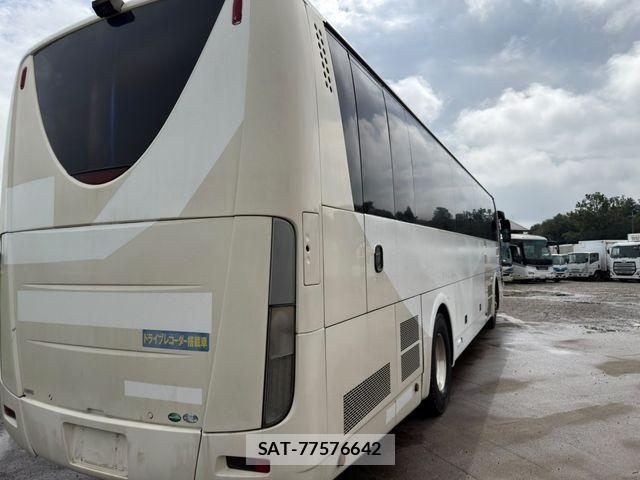 Mitsubishi AERO ACE 2011-10 8779129-3
