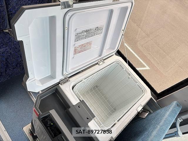Mitsubishi AERO MIDI 1998-12 6901369-8