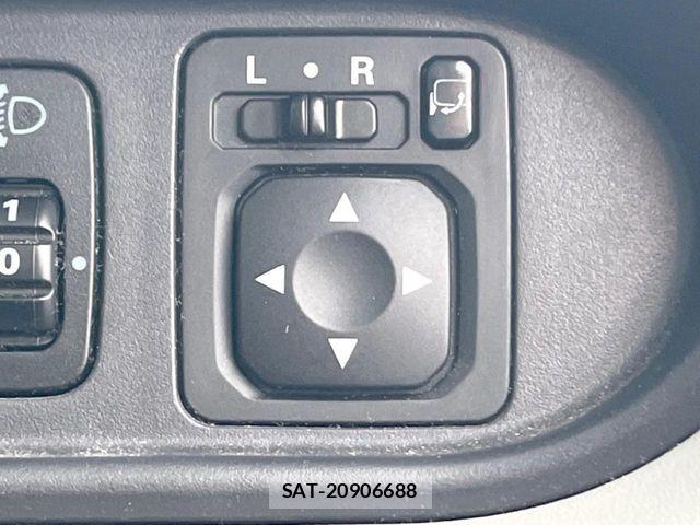Mitsubishi I 2011-03 4926216-6