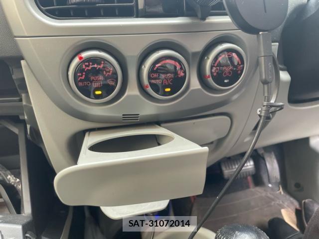 Mitsubishi I 2007-12 7452579-12