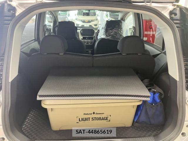 Mitsubishi I 2011-11 8312667-17