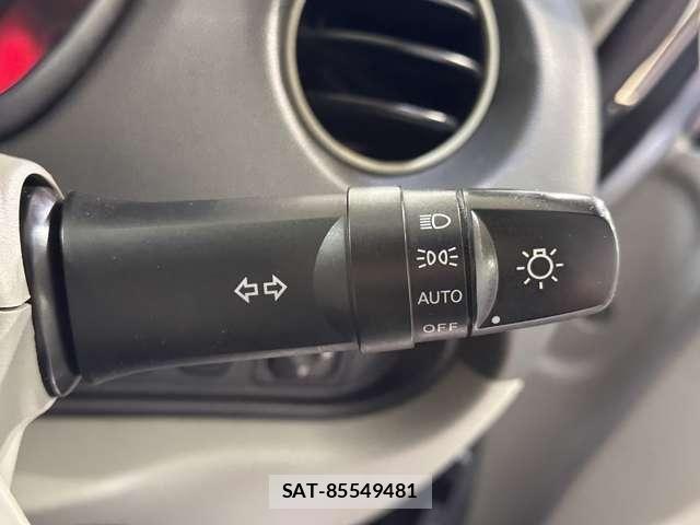 Mitsubishi I 2012-07 8456775-12