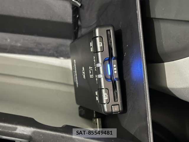 Mitsubishi I 2012-07 8456775-18