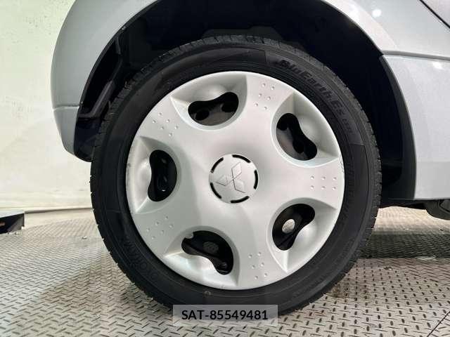 Mitsubishi I 2012-07 8456775-29