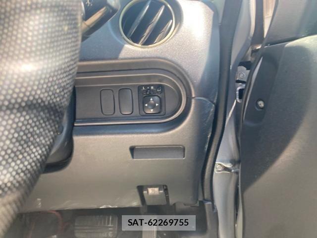 Mitsubishi I 2009-01 8560902-10