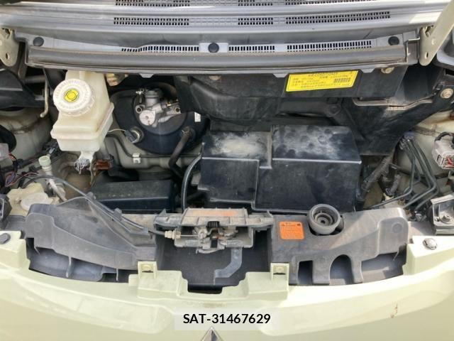 Mitsubishi I 2006-11 8657423-13