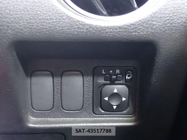 Mitsubishi AIRTREK 2004-04 8244417-17
