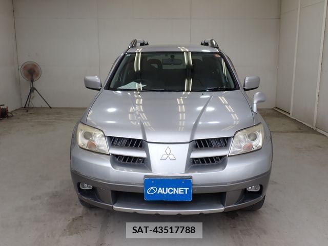 Mitsubishi AIRTREK 2004-04 8244417-4