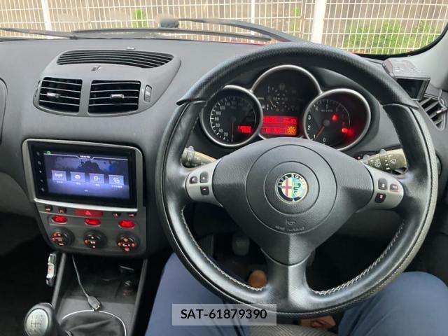 ALFA ROMEO 147 2004-06 8312666-17
