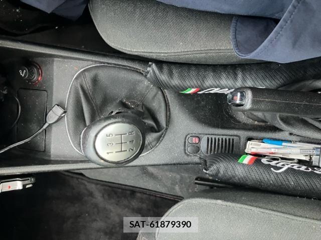ALFA ROMEO 147 2004-06 8312666-21
