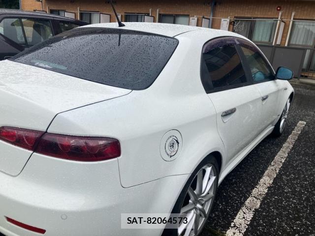 ALFA ROMEO 159 2009-04 7614654-6