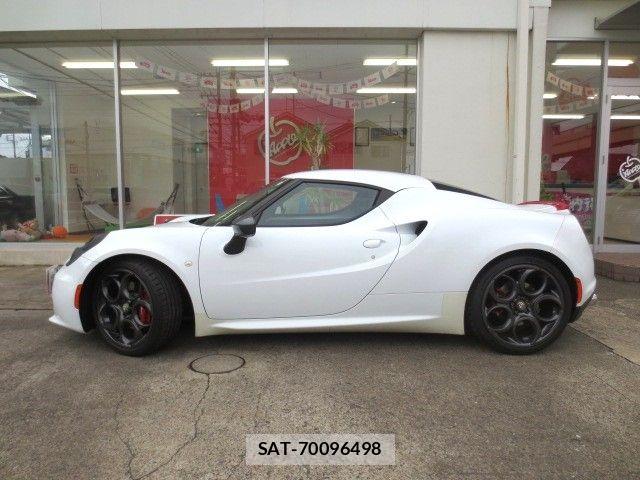 ALFA ROMEO 4C 2015-05 7614655-5