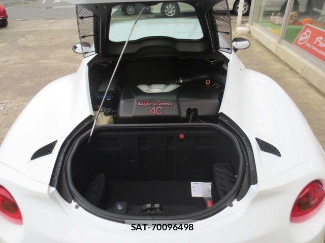 ALFA ROMEO 4C 2015-05 7614655-7