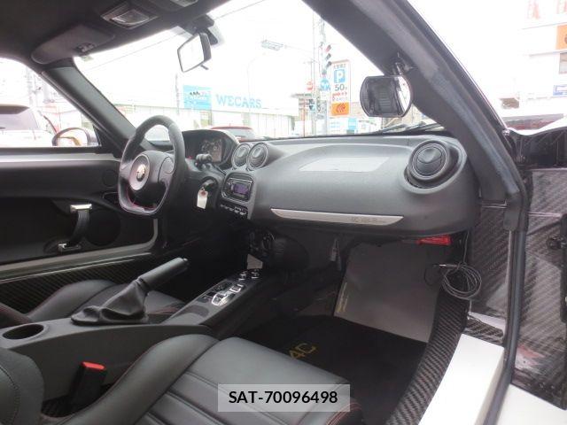 ALFA ROMEO 4C 2015-05 7614655-8
