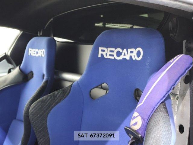 ALFA ROMEO 4C 2015-06 8097713-15