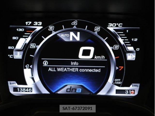 ALFA ROMEO 4C 2015-06 8097713-20