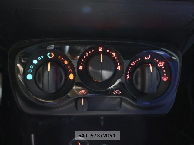 ALFA ROMEO 4C 2015-06 8097713-21