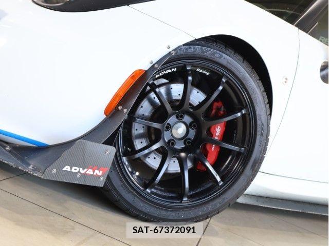 ALFA ROMEO 4C 2015-06 8097713-6
