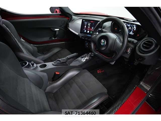 ALFA ROMEO 4C 2015-11 8157832-9