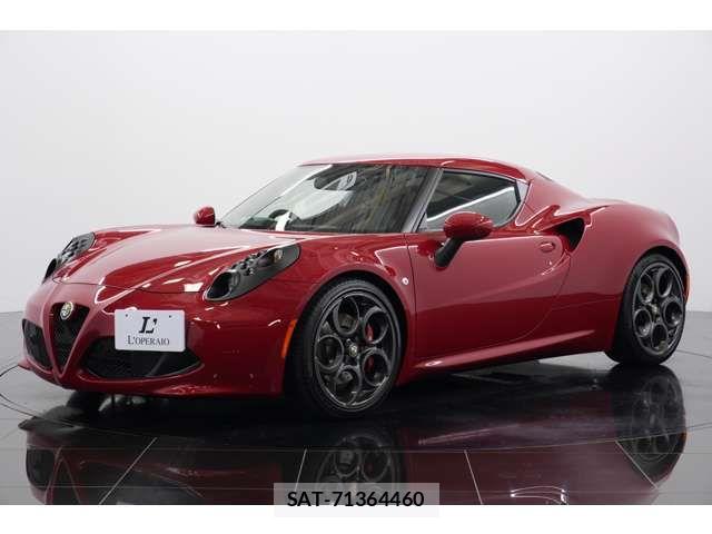 ALFA ROMEO 4C 2015-11 8157832-15