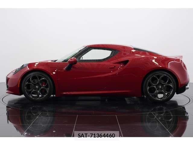 ALFA ROMEO 4C 2015-11 8157832-16