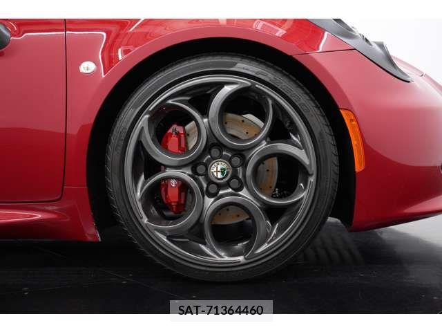 ALFA ROMEO 4C 2015-11 8157832-4
