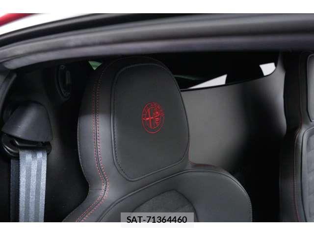 ALFA ROMEO 4C 2015-11 8157832-8