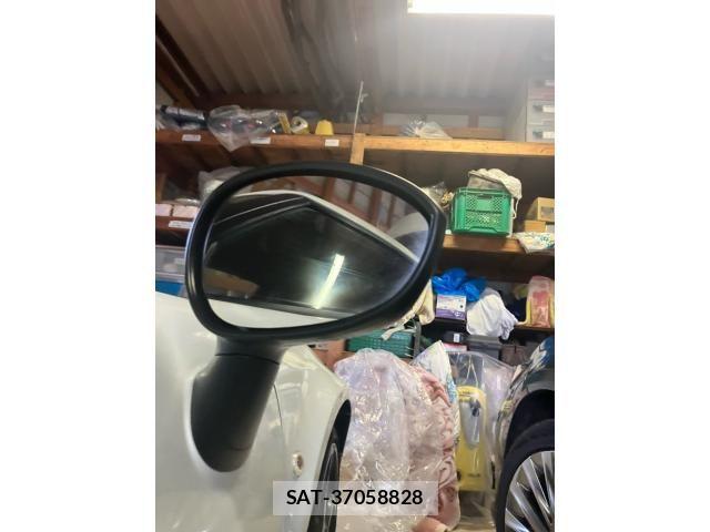 ALFA ROMEO 4C 2015-10 8371377-21