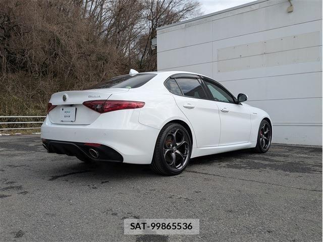 ALFA ROMEO Giulia 2020-12 4926260-4