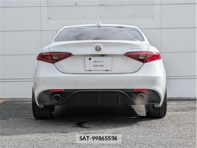 ALFA ROMEO Giulia 2020-12 4926260-5