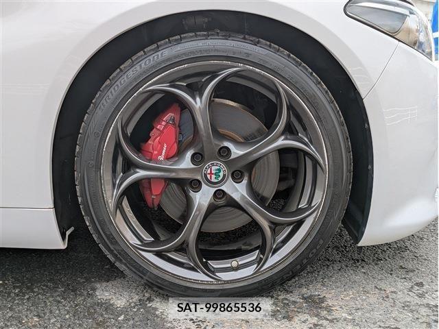 ALFA ROMEO Giulia 2020-12 4926260-8