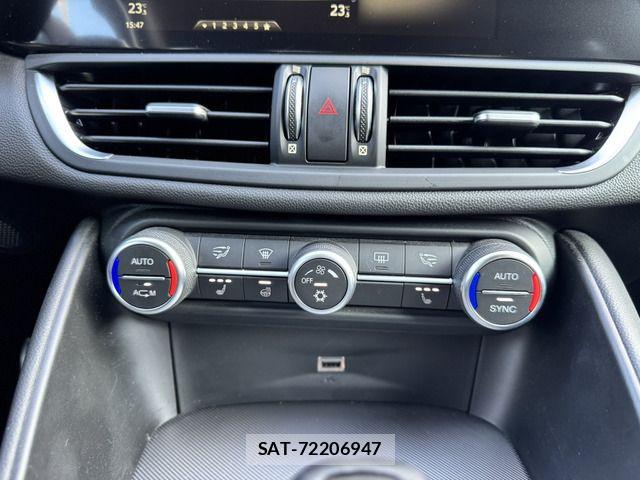 ALFA ROMEO Giulia 2017-11 5859175-13
