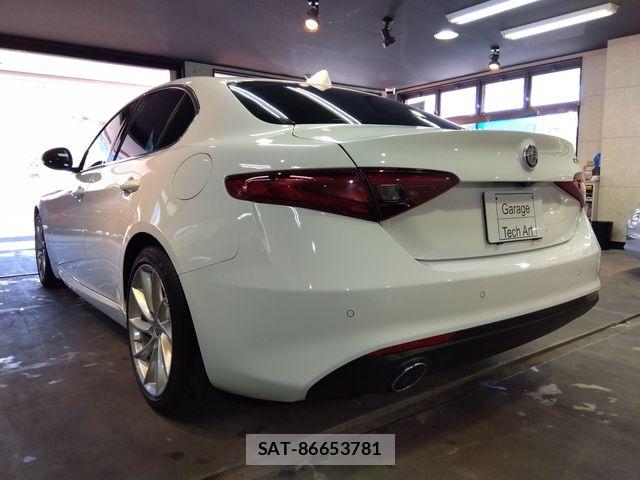 ALFA ROMEO Giulia 2019-12 6241682-6