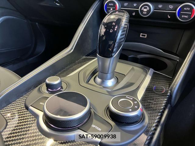 ALFA ROMEO Giulia 2018-12 6610244-11