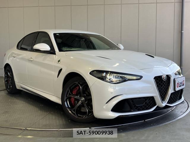 ALFA ROMEO Giulia 2018-12 6610244-20